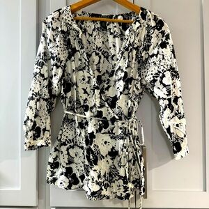 Lauren Ralph Lauren Black & White Floral 100% Cotton Voile Wrap Blouse size‎ S/P